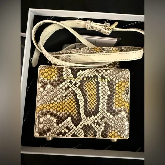 Brandon Blackwood Mini Kendrick Trunk - Picture 4 of 6